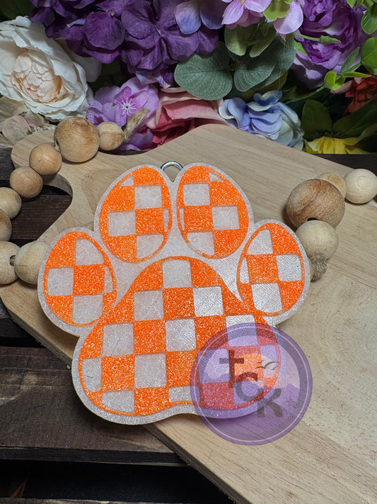 Checkered Paw Print Freshie