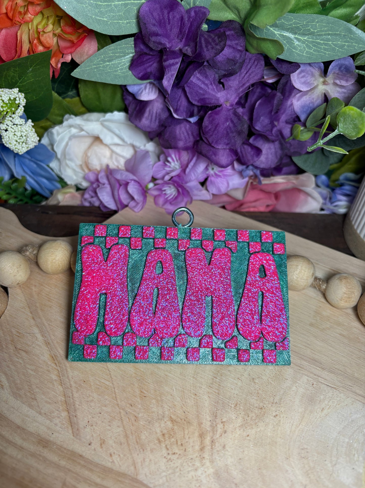 Mama Checkered Freshie