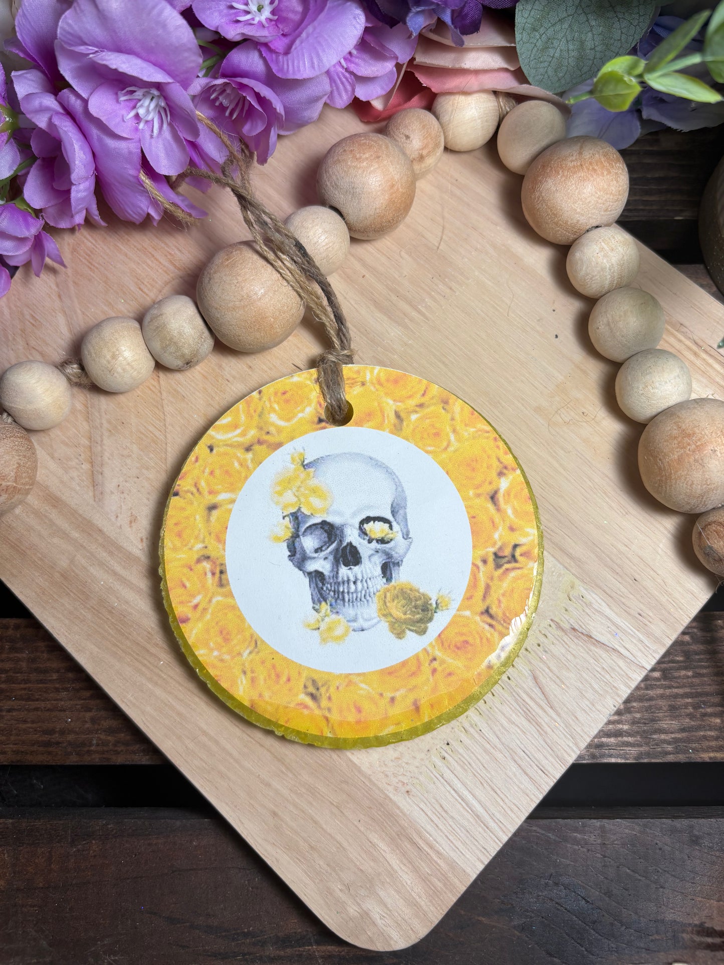 Yellow Roses and Skull Freshie