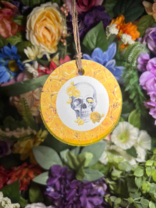 Yellow Roses and Skull Freshie